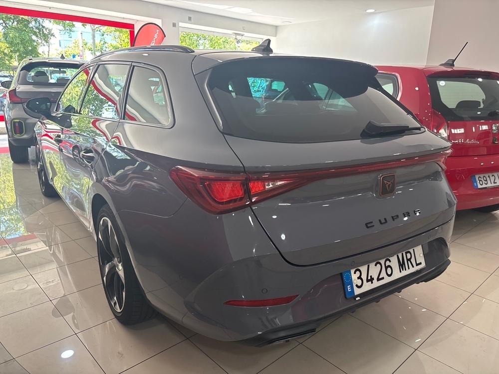 Cupra Leon Basis foto 4