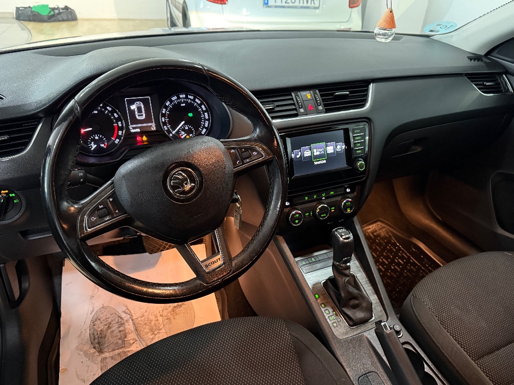 Skoda Octavia Scout 4x4 foto 8